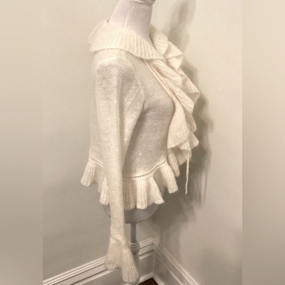 Escada Sport Elegant Ruffle Sweater - VINTAGE RETIRED Size Large - Picture 4 of 7